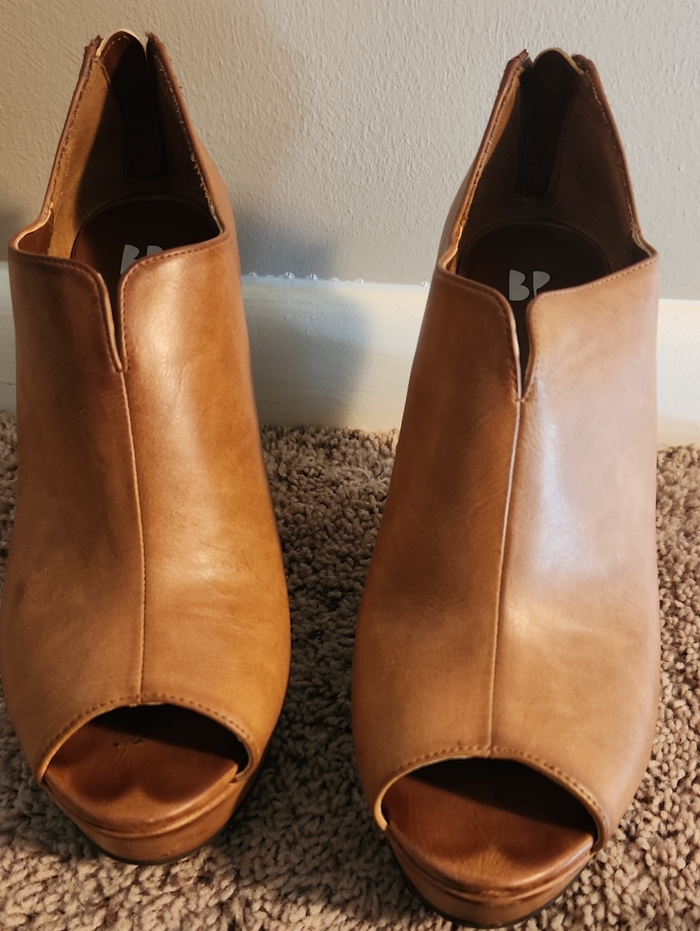 Nordstrom - Brass Plum Women's Tan Peep-Toe Booties